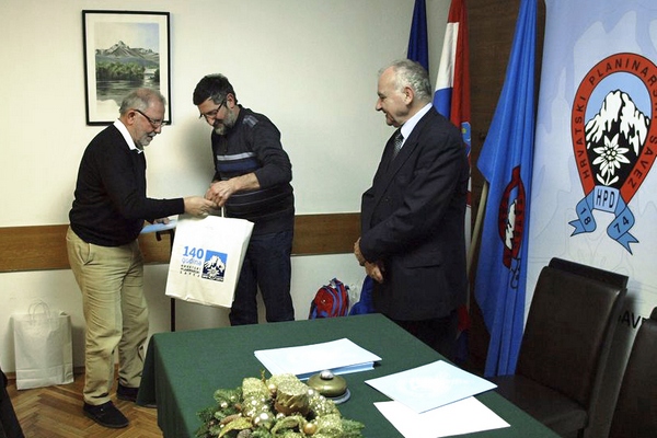 Godišnje priznanje HPS Đorđu Baliću za knjigu „Jankovac – planinarska priča“