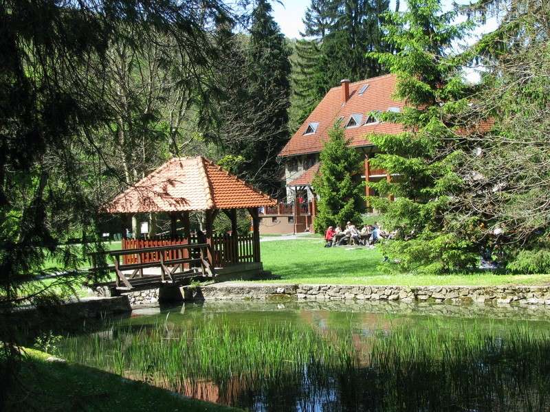 Jubilarni Jankovački planinarski put